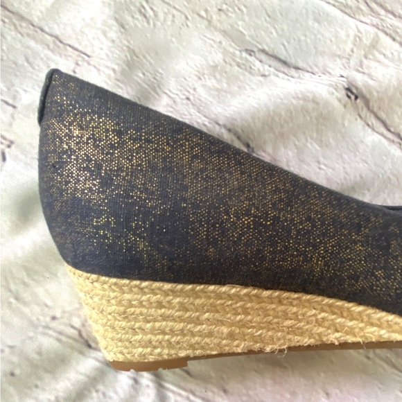 Clarks Mallory Luna Navy Metallic Espadrille Wedges - Picture 3 of 13